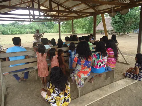 Tiempo de alabanza / Praise time