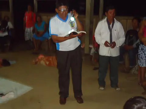 Enseñando en medio de las limitaciones / Teaching in the midst of limitations