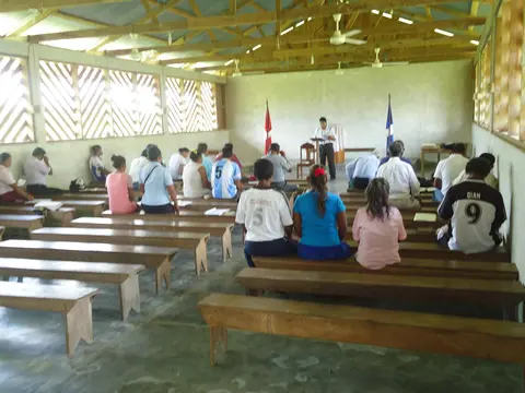 Talleres Bíblicos /  Biblical Workshops